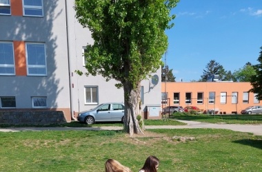 Živá školní zahrada - jarní údržba 2022