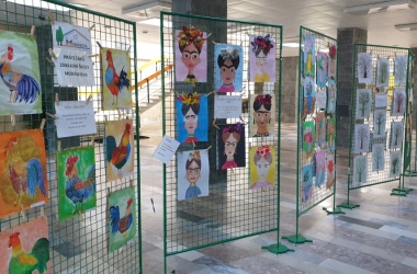 Výstava výtvarných prací v kasárnách