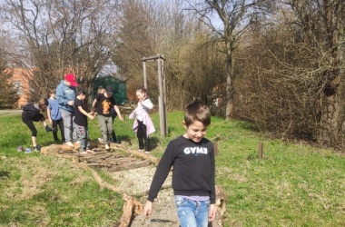 ŽIVÁ ŠKOLNÍ ZAHRADA - Jarní údržba březen 2024