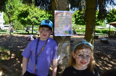 ŽIVÁ ŠKOLNÍ ZAHRADA - Družinové pálení čarodějnic