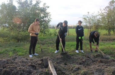 ŽIVÁ ŠKOLNÍ ZAHRADA - Trochu jiné úterý