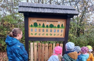 ŽIVÁ ŠKOLNÍ ZAHRADA - Návštěva dětí z MŠ Šikulka