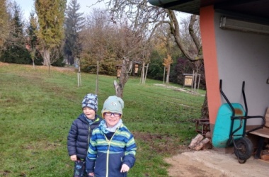 ŽIVÁ ŠKOLNÍ ZAHRADA - Návštěva dětí z MŠ Šikulka